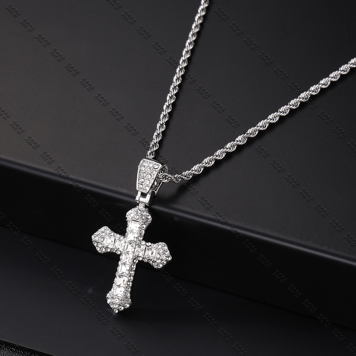 Cross Pendant Necklace With Stainless Steel Rope Chain, White Gold Plated Hip Hop Rhinestone Cross Chains For Men Wome